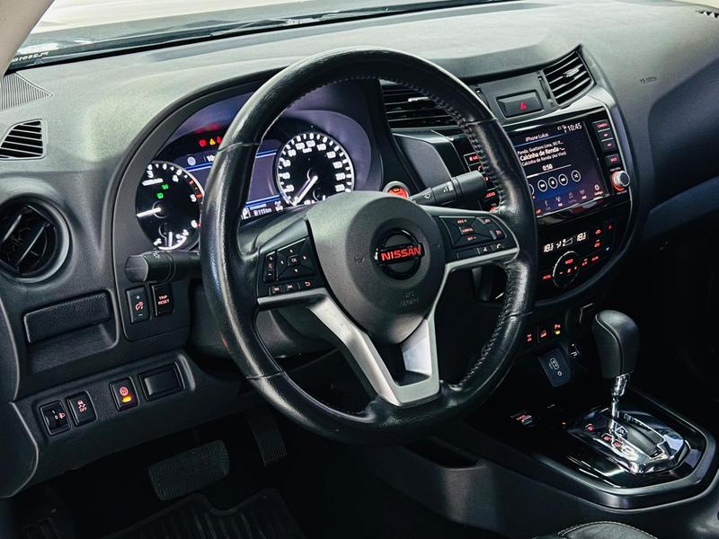 Nissan Frontier Pro 4x - foto 8