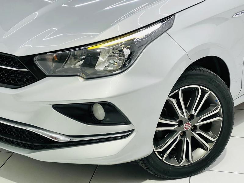 Fiat Cronos Precision 1.8 16V Flex Mec. - foto 17