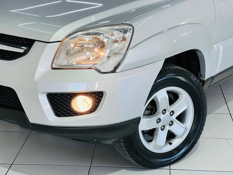 Kia Sportage Lx 2.0 G2 - foto 18