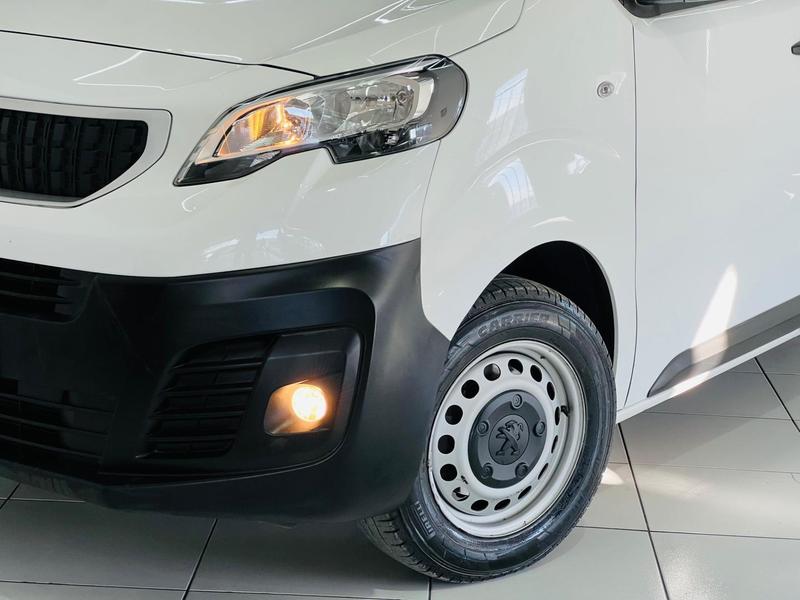 Peugeot Expert Cargo - foto 18