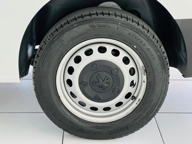 Peugeot Expert Cargo - foto 19
