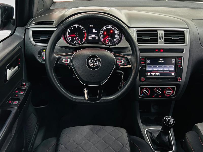 Volkswagen Fox Xtreme 1.6 Flex 8V 5P - foto 12