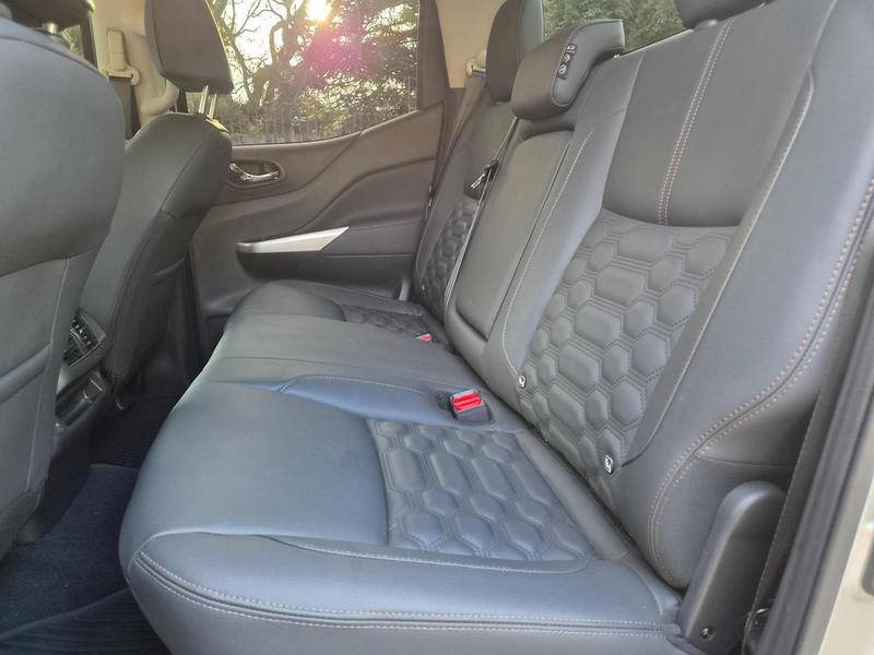Nissan Frontier Plati. Cd 2.3 Bi Tb Dies.aut. - foto 17