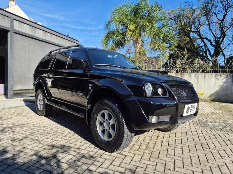 Mitsubishi Pajero Sport Hpe 4X4 At 2.5 Tb Ic - foto 3