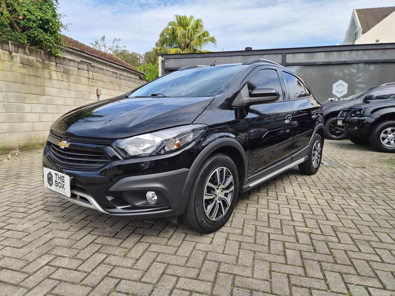 Chevrolet Onix 1.4 Mpfi Activ 8V Flex 4P Automático - foto 2