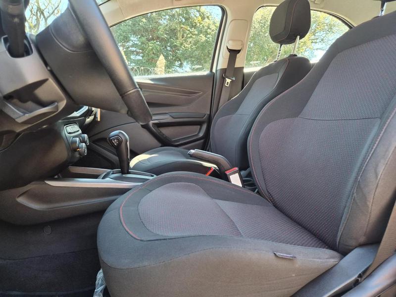 Chevrolet Onix Hatch LT 1.4 8V Flexpower 5P Aut. - foto 14