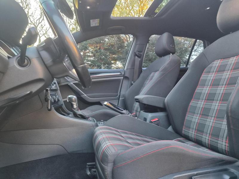 Volkswagen Golf Gti 2.0 TSI 220cv Aut. - foto 14