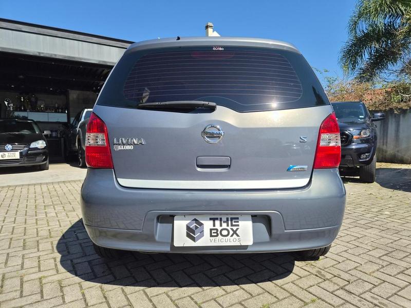 Nissan Livina 18s - foto 9