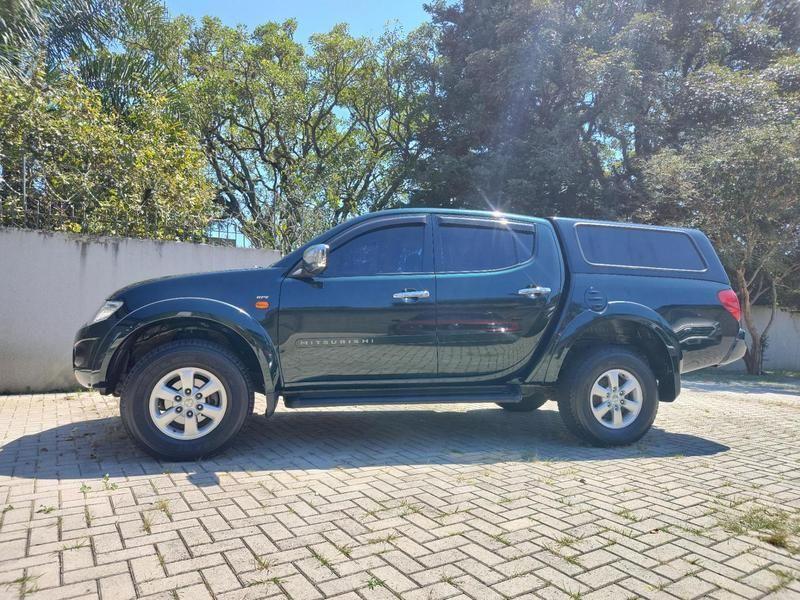 Mitsubishi L200 Triton Hpe 3.2 Cd Tb Int.diesel Automático - foto 4