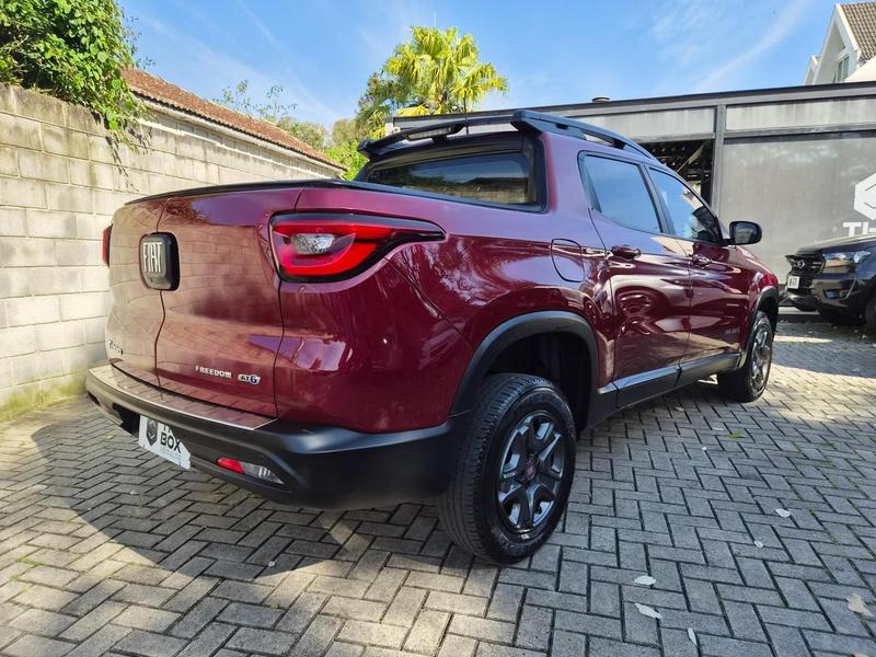 Fiat Toro 1.8 16V Evo Flex Freedom Open Edition Automático - foto 4