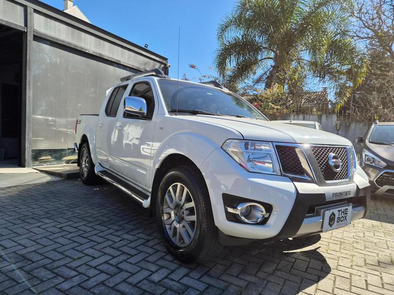 Nissan Frontier Sl Cd 4X4 2.5tb Diesel Automático - foto 3