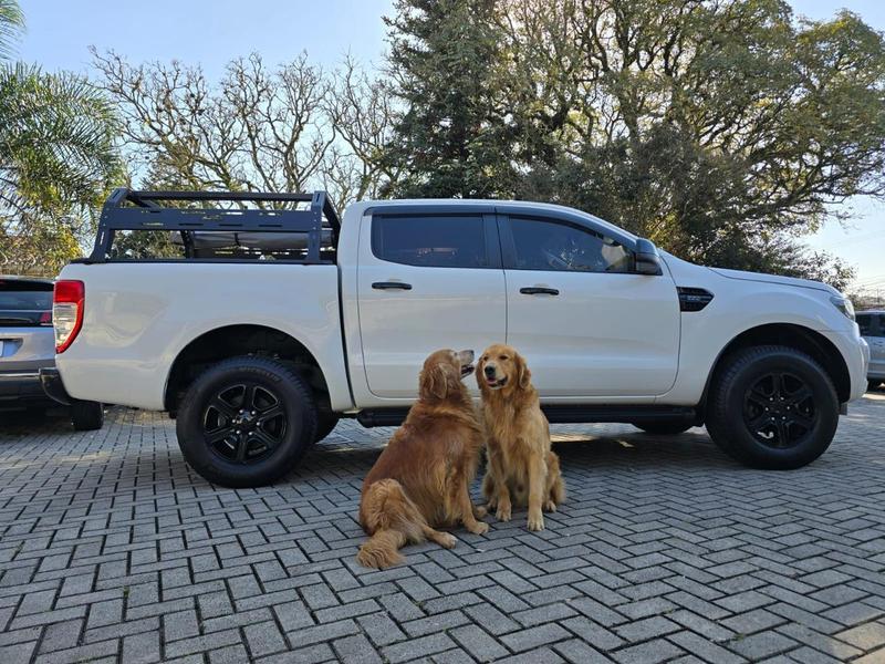FORD RANGER 2.2 XLS 4X4 CD 16V DIESEL 4P AUT