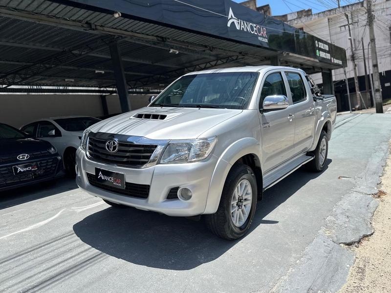 TOYOTA HILUX CD4X4 SRV