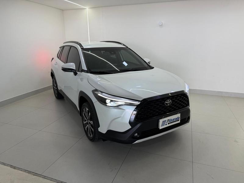 TOYOTA CCROSS XRE 20