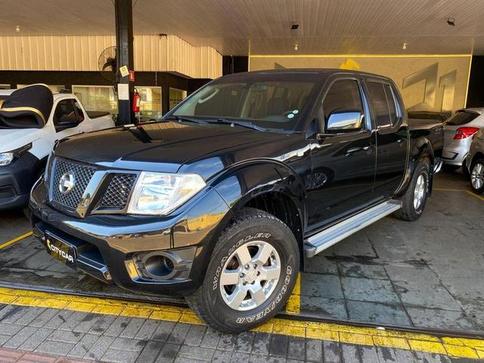 NISSAN FRONTIER S 4X4