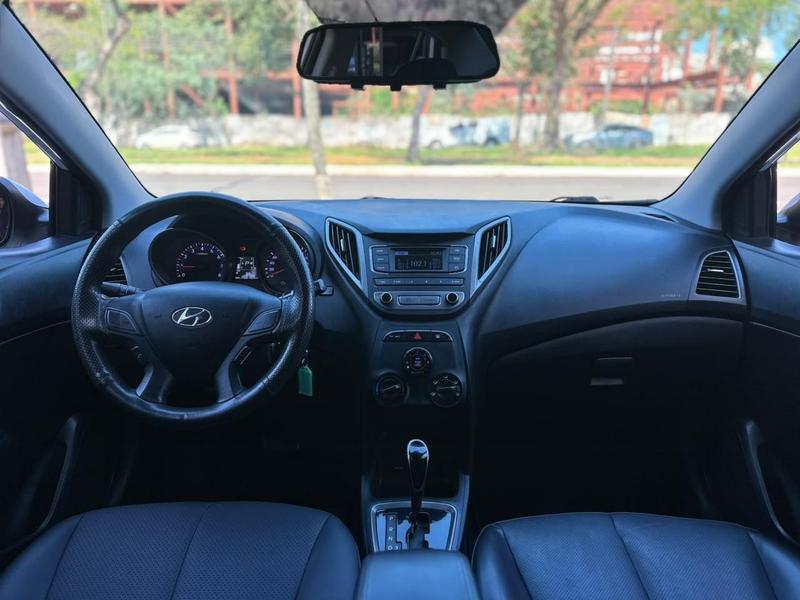 Hyundai HB20S 2015