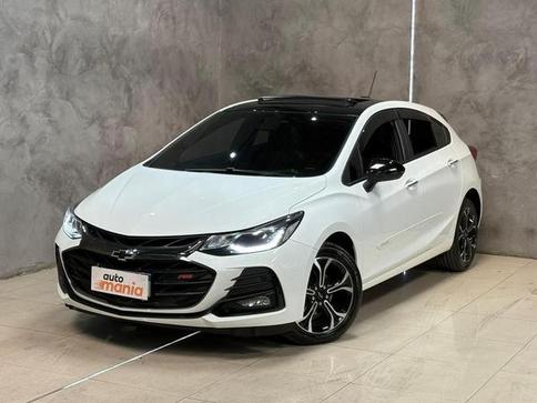 CHEVROLET CRUZE RS HB