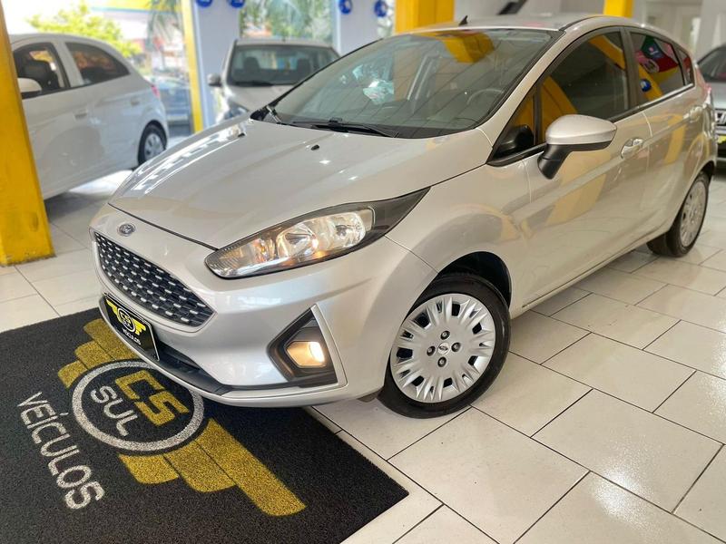 FORD FIESTA 16SE