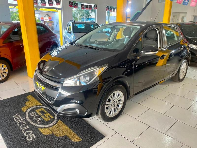 PEUGEOT 208 ALLURE MT