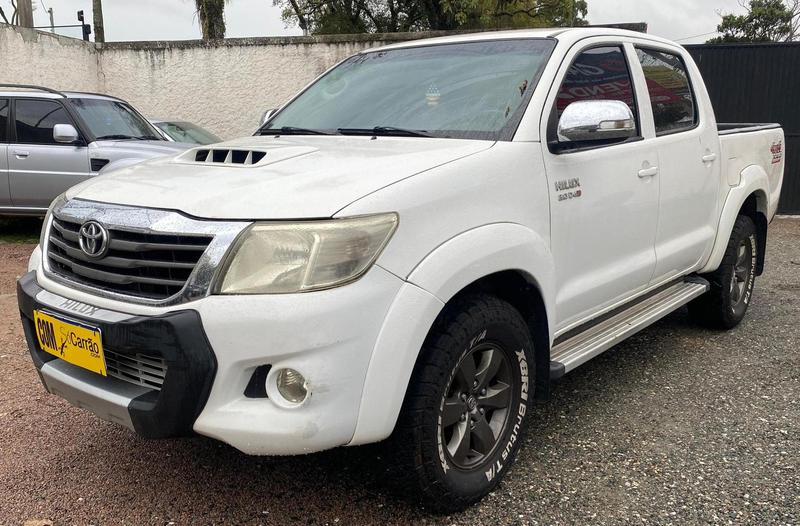 TOYOTA HILUX CD4X4 SRV