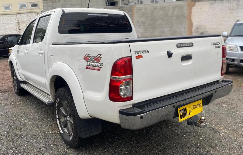 Toyota Hilux Cd4x4 Srv - foto 3