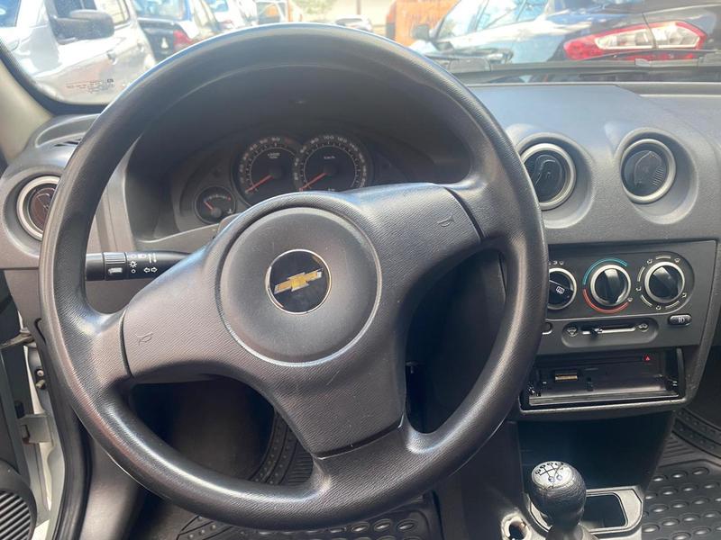 Chevrolet Prisma Joy - foto 15