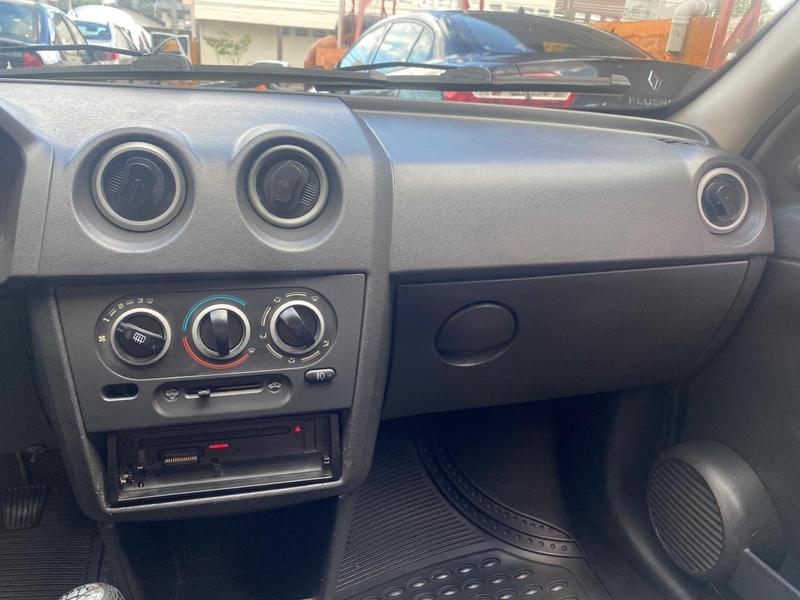 Chevrolet Prisma Joy - foto 16