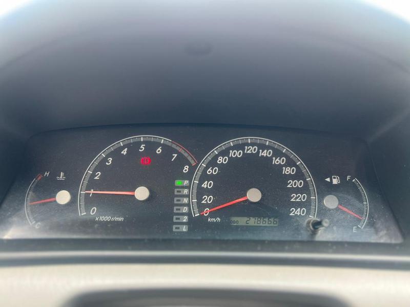 Toyota Fielder - foto 17