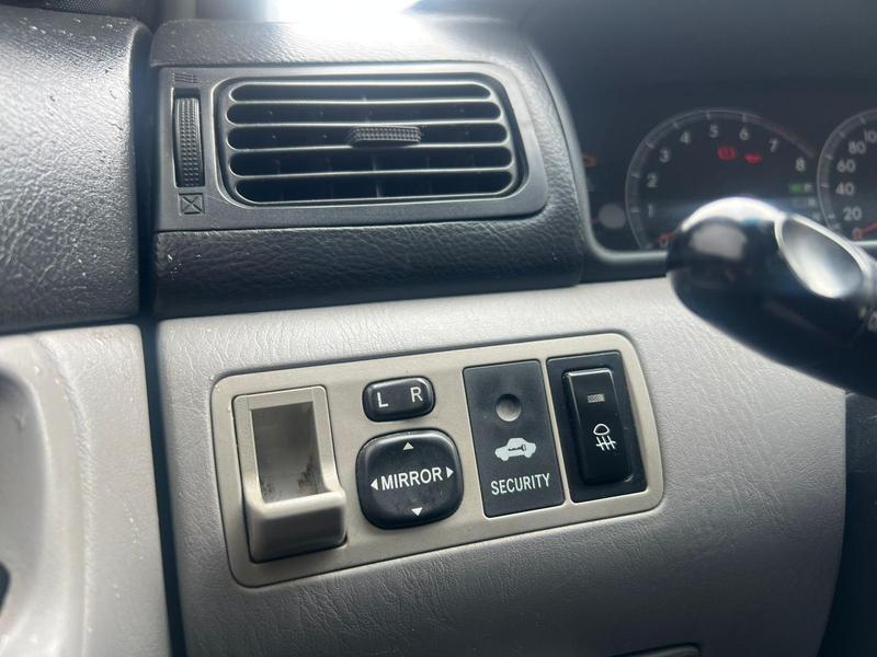 Toyota Fielder - foto 16