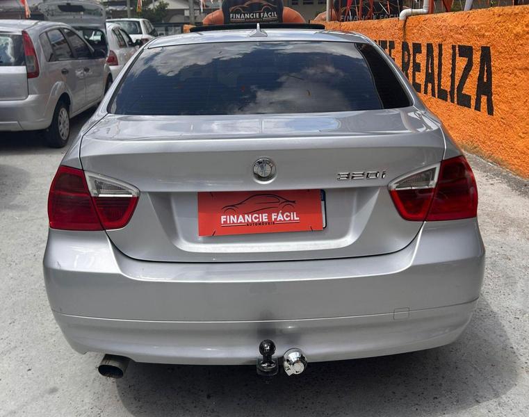 BMW 320i Va 71 - foto 8