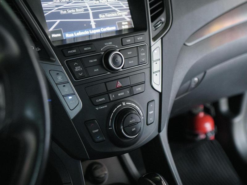 Hyundai Santa Fe V6 - foto 12