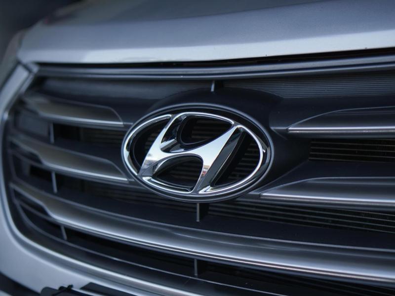 Hyundai Santa Fe V6 - foto 4