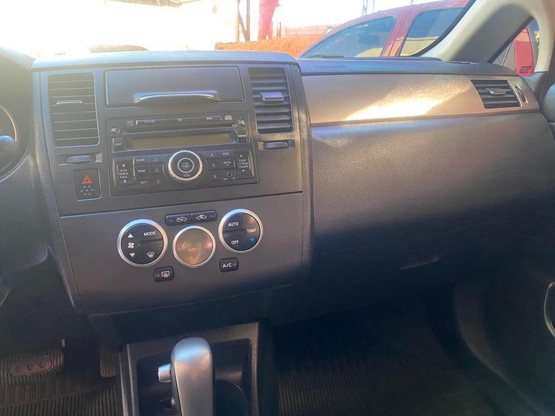 Nissan Tiida 18sl Flex - foto 13