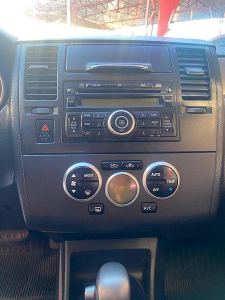 Nissan Tiida 18sl Flex - foto 14