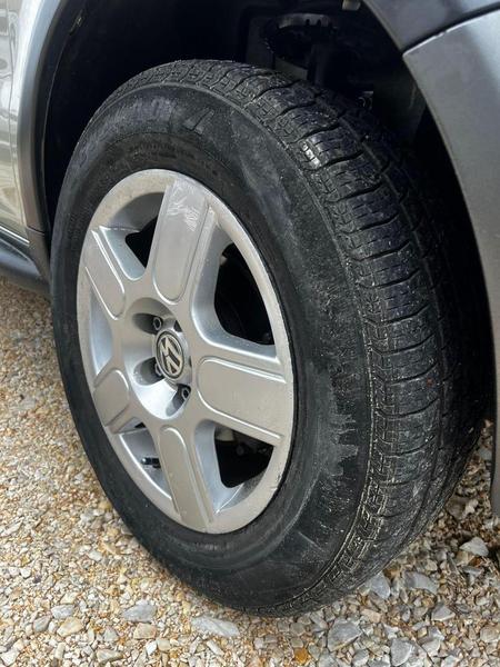 Volkswagen CrossFox - foto 4