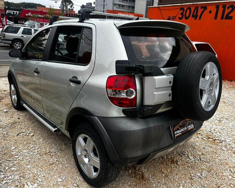Volkswagen CrossFox - foto 8