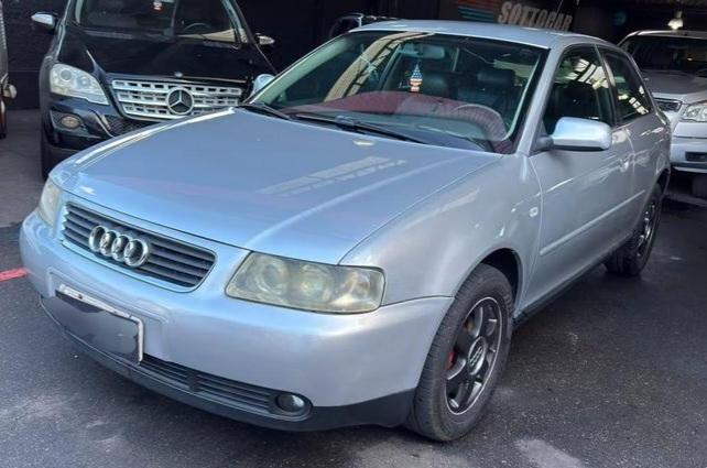 Audi A3 1.6 - foto 2