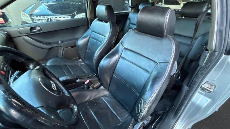 Audi A3 1.6 - foto 7
