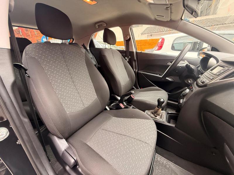Hyundai HB20 1.0 M Comfor - foto 8