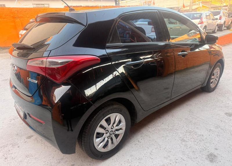 Hyundai HB20 Premium 1.6 Flex 16V Mec - foto 8