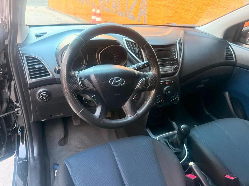 Hyundai HB20 Premium 1.6 Flex 16V Mec - foto 9