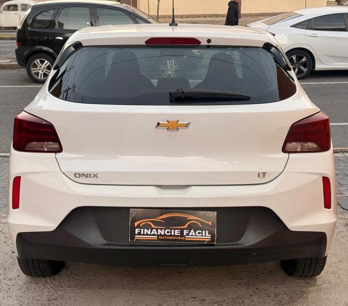 Chevrolet Onix 10mt - foto 5