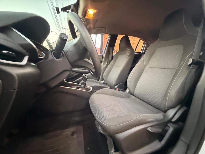 Chevrolet Onix 10mt - foto 8