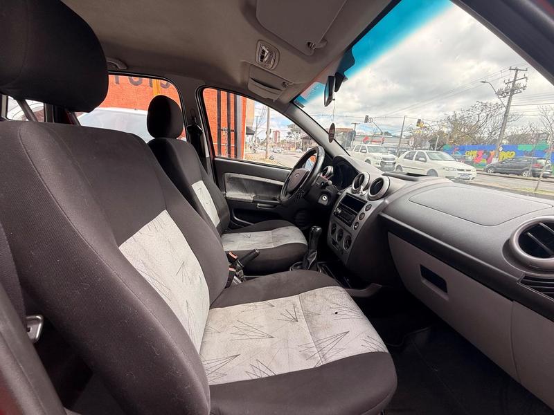 Ford Fiesta 1.6 8V Flex Class 1.6 8V Flex 5P - foto 8