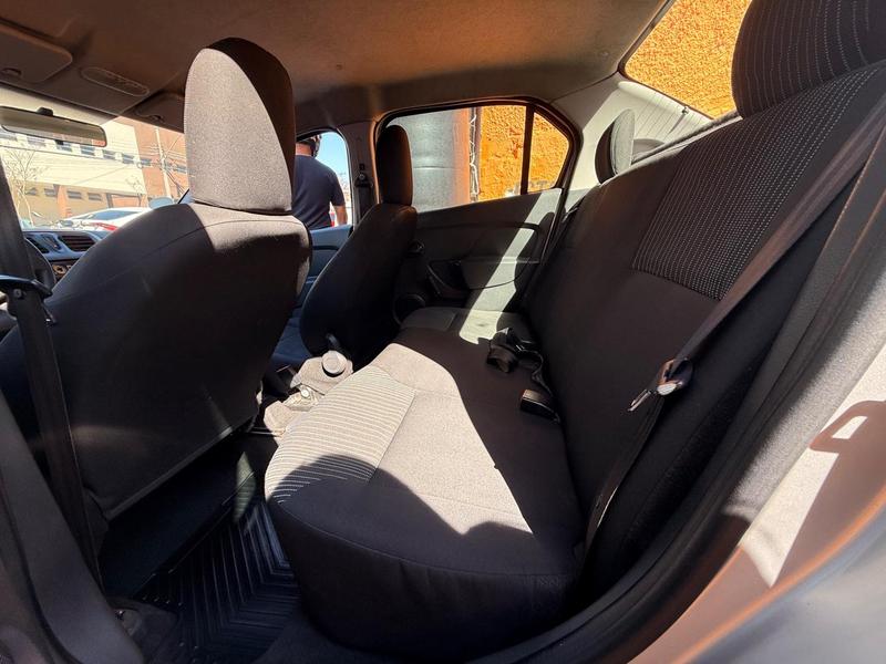Renault Logan Authentique Hi Flex 1.0 16V 4P - foto 7