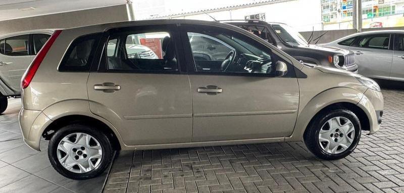 Ford Fiesta 1.6 Flex - foto 4