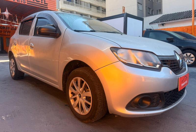 Renault Sandero Auth 1.0 - foto 4