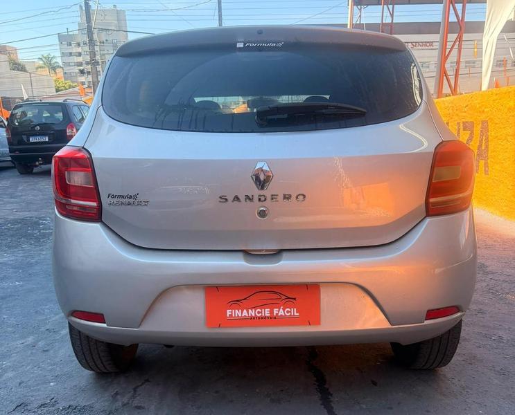 Renault Sandero Auth 1.0 - foto 6