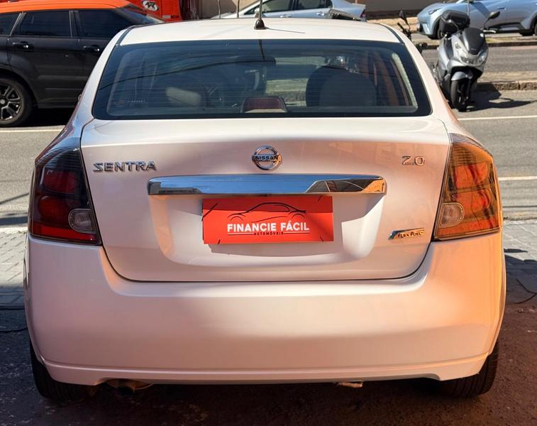 Nissan Sentra 2.0 2.0 Flex Fuel 16V Mec. - foto 4