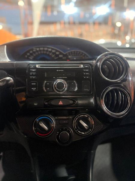 Toyota Etios Hb Xs 1.5 - foto 7